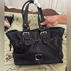 BRAND NEW Dooney & Bourke Black Leather Shoulder Bag